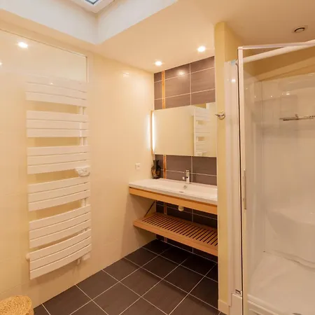 Des Valois Maison d'hôtes *